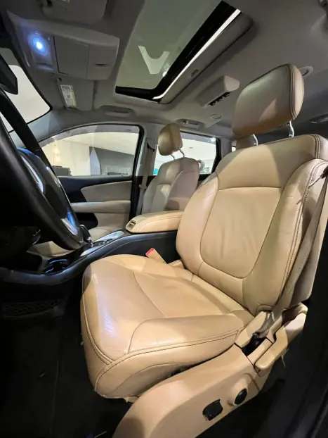 FIAT Freemont 2.4 16V 4P PRECISION AUTOMTICO 7 LUGARES, Foto 15