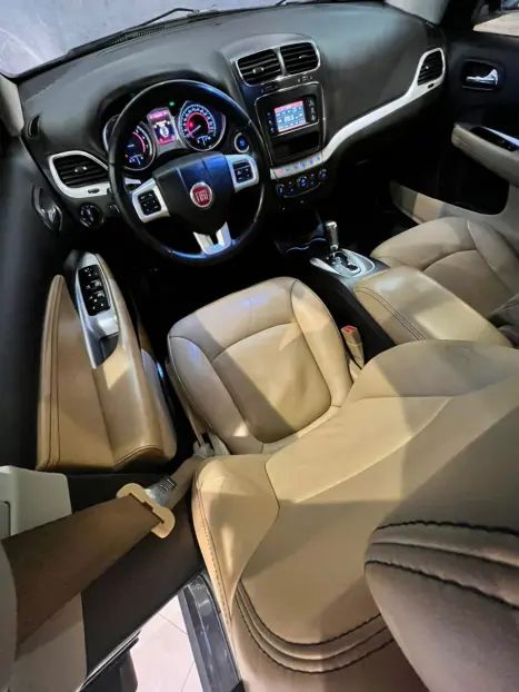 FIAT Freemont 2.4 16V 4P PRECISION AUTOM�TICO 7 LUGARES, Foto 12