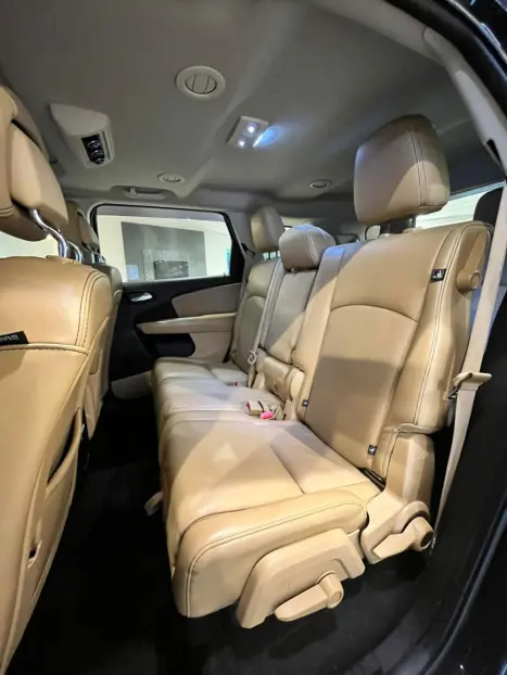 FIAT Freemont 2.4 16V 4P PRECISION AUTOM�TICO 7 LUGARES, Foto 9