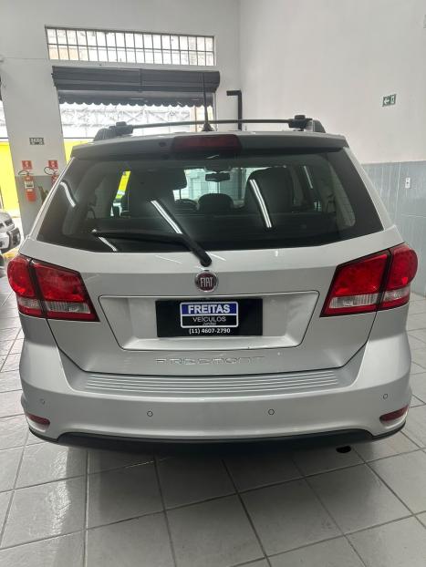 FIAT Freemont 2.4 16V 4P PRECISION AUTOMÁTICO 7 LUGARES, Foto 5