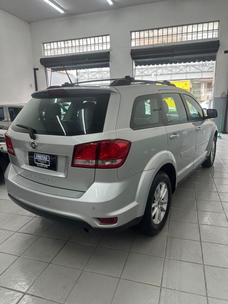 FIAT Freemont 2.4 16V 4P PRECISION AUTOMÁTICO 7 LUGARES, Foto 6