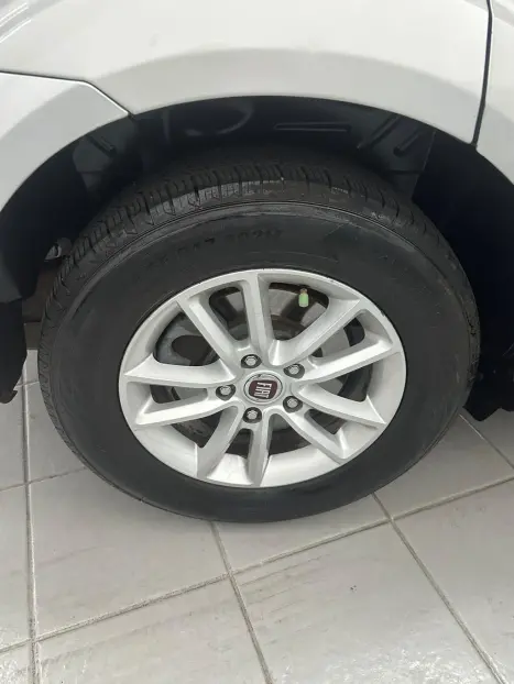 FIAT Freemont 2.4 16V 4P PRECISION AUTOMÁTICO 7 LUGARES, Foto 11