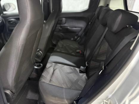 FIAT Mobi 1.0 4P FLEX EVO LIKE, Foto 14 FIAT Mobi 1.0 4P FLEX EVO LIKE, Foto 14