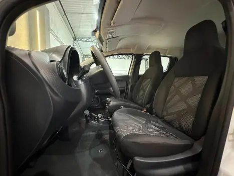 FIAT Mobi 1.0 4P FLEX DRIVE FIRE FLY, Foto 9