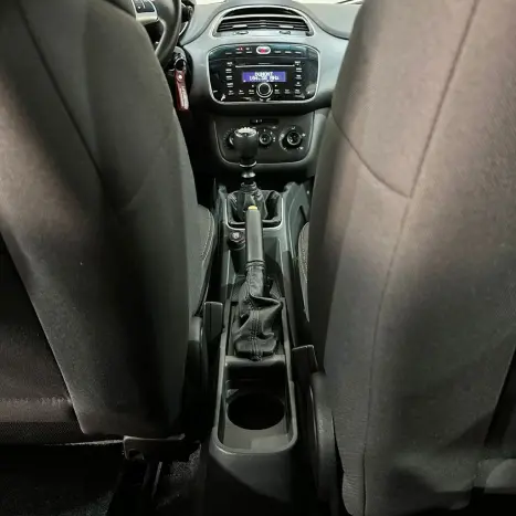 FIAT Punto 1.4 4P ATTRACTIVE FLEX, Foto 14