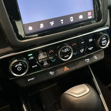 FIAT Toro 1.3 16V 4P FLEX 270 TURBO VOLCANO AUTOMÁTICO, Foto 11 FIAT Toro 1.3 16V 4P FLEX 270 TURBO VOLCANO AUTOMÁTICO, Foto 11