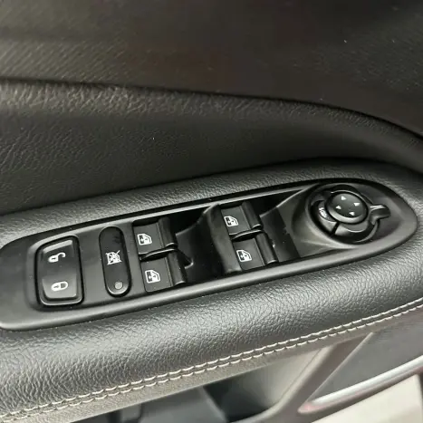 FIAT Toro 1.3 16V 4P FLEX 270 TURBO VOLCANO AUTOM�TICO, Foto 15