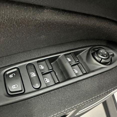 FIAT Toro 1.3 16V 4P FLEX 270 TURBO FREEDOM AUTOM�TICO, Foto 14