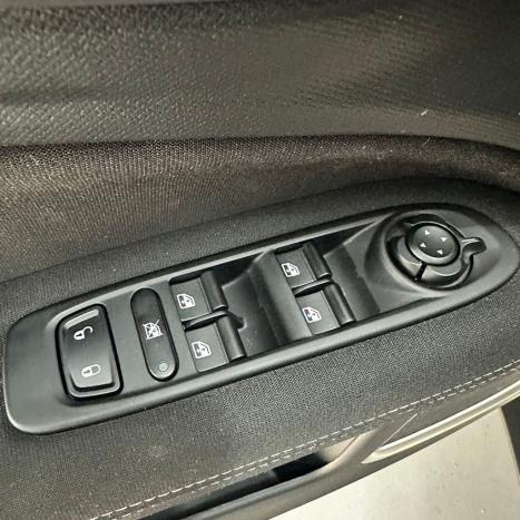 FIAT Toro 1.3 16V 4P FLEX 270 TURBO FREEDOM AUTOM�TICO, Foto 19