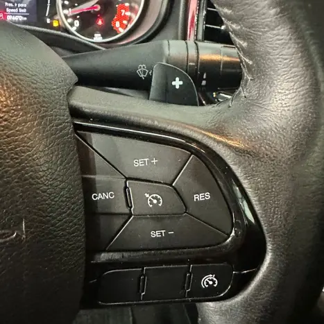 FIAT Toro 1.8 16V 4P FLEX FREEDOM AUTOM�TICO, Foto 17