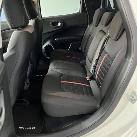 FIAT Toro 1.8 16V 4P FLEX FREEDOM ROAD AUTOM�TICO, Foto 8