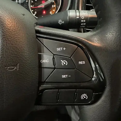 FIAT Toro 2.0 16V 4P VOLCANO 4WD TURBO DIESEL AUTOMTICO, Foto 13