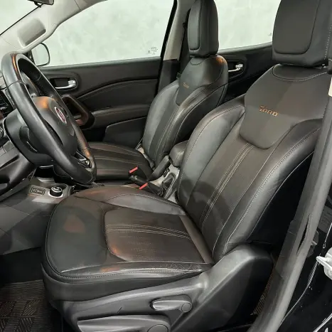 FIAT Toro 2.0 16V 4P VOLCANO 4WD TURBO DIESEL AUTOMTICO, Foto 19