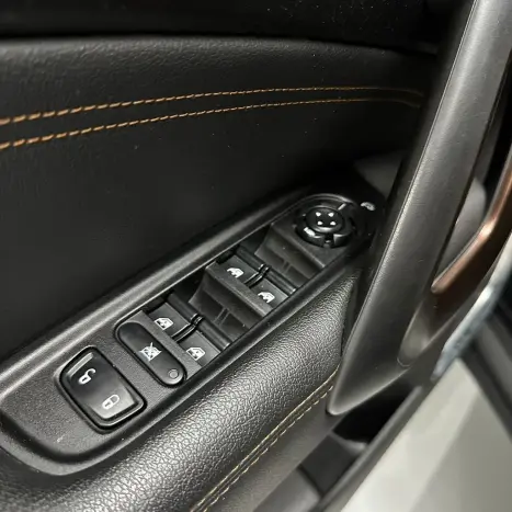 FIAT Toro 2.0 16V 4P VOLCANO 4WD TURBO DIESEL AUTOMTICO, Foto 21