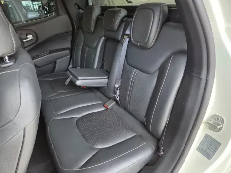 FIAT Toro 2.0 16V 4P VOLCANO 4WD TURBO DIESEL AUTOM�TICO, Foto 9