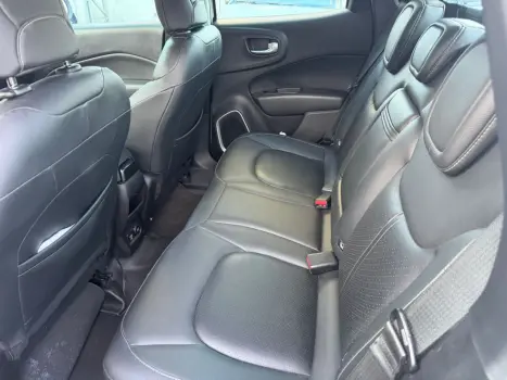 FIAT Toro 2.0 16V 4P VOLCANO 4WD TURBO DIESEL AUTOM�TICO, Foto 9