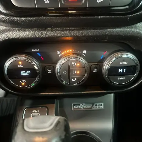 FIAT Toro 2.0 16V 4P 4WD ULTRA TURBO DIESEL AUTOM�TICO, Foto 13