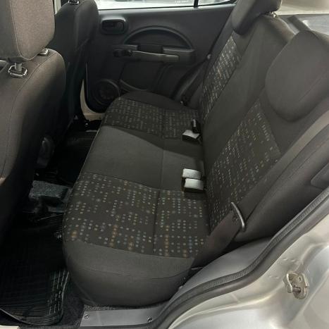 FIAT Uno 1.0 4P FLEX EVO VIVACE CELEBRATION, Foto 18