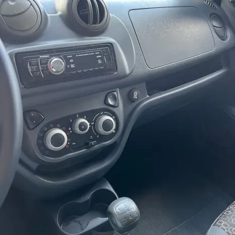 FIAT Uno 1.0 4P FLEX EVO VIVACE CELEBRATION, Foto 7