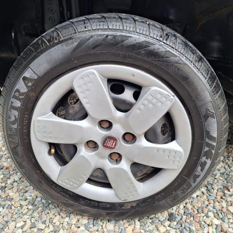 FIAT Uno 1.0 4P FLEX DRIVE, Foto 3