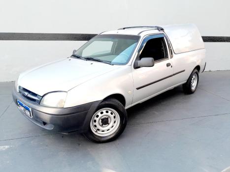 FORD Courier 1.6 L, Foto 1