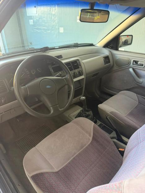 FORD Escort 1.8 I GLX, Foto 7
