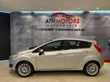 FORD Fiesta Hatch 1.6 16V 4P FLEX TITANIUM PLUS POWERSHIFT AUTOM�TICO, Foto 6