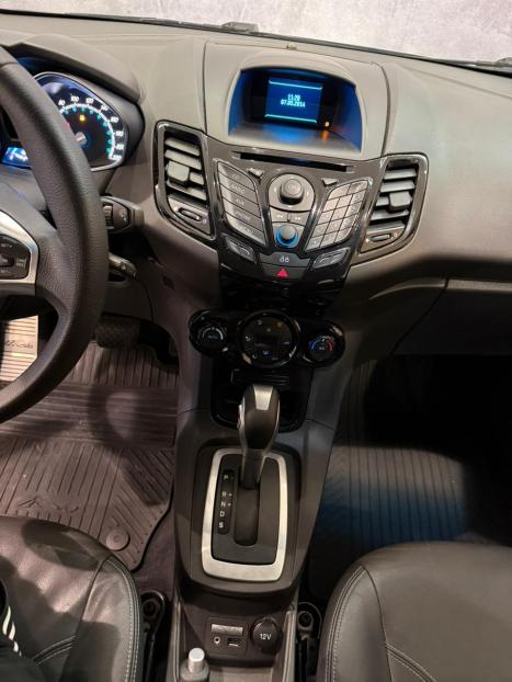 FORD Fiesta Hatch 1.6 16V 4P FLEX TITANIUM PLUS POWERSHIFT AUTOM�TICO, Foto 12