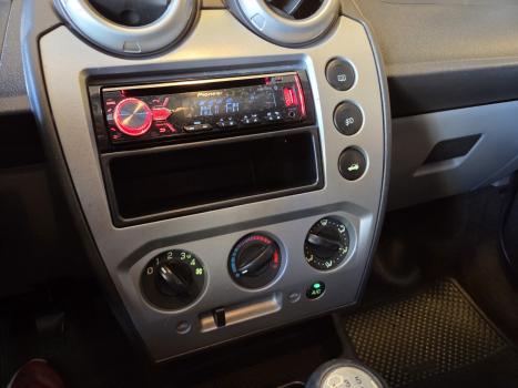 FORD Fiesta Hatch 1.6 4P FLEX, Foto 15