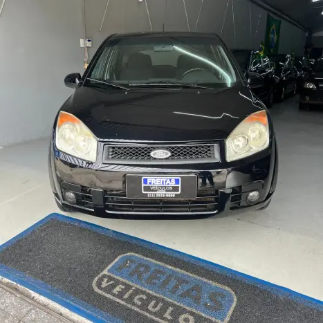 FORD Fiesta Hatch 1.6 CLASS, Foto 2