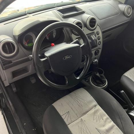 FORD Fiesta Hatch 1.6 CLASS, Foto 4