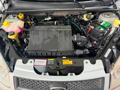 FORD Fiesta Hatch 1.6 4P ROCAM FLEX, Foto 8