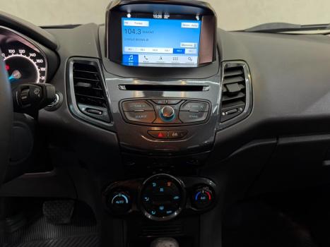 FORD Fiesta Hatch 1.6 4P TITANIUM FLEX AUTOM�TICO, Foto 8