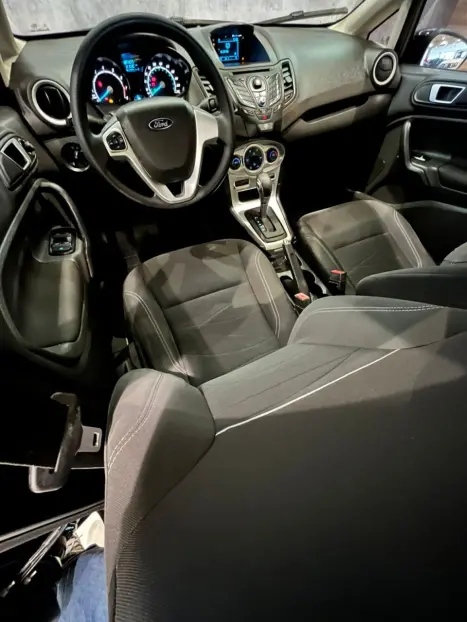 FORD Fiesta Sedan 1.6 4P FLEX SE POWERSHIFT AUTOMTICO, Foto 10