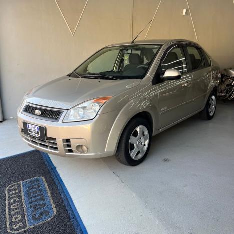 FORD Fiesta Sedan 1.6 4P CLASS FLEX, Foto 1
