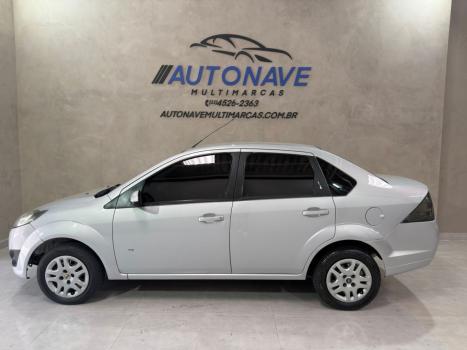FORD Fiesta Sedan 1.6 4P ROCAM FLEX, Foto 3
