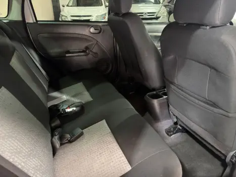 FORD Fiesta Sedan 1.6 4P ROCAM FLEX, Foto 9