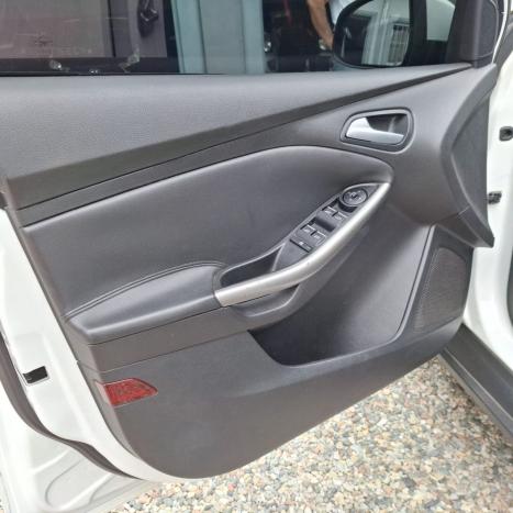 FORD Focus Hatch 1.6 16V 4P FLEX SE POWERSHIFT AUTOMTICO, Foto 2