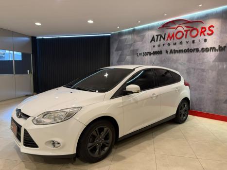 FORD Focus Hatch 1.6 16V 4P SE PLUS FLEX, Foto 2