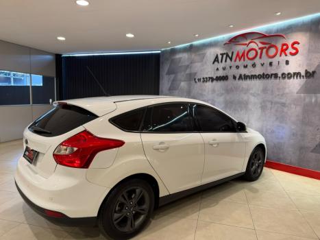 FORD Focus Hatch 1.6 16V 4P SE PLUS FLEX, Foto 3