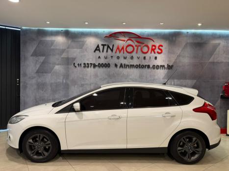 FORD Focus Hatch 1.6 16V 4P SE PLUS FLEX, Foto 5