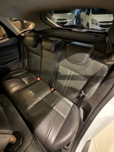 FORD Focus Hatch 1.6 16V 4P SE PLUS FLEX, Foto 12