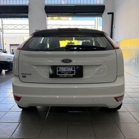FORD Focus Hatch 1.6 4P, Foto 5