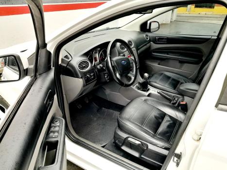FORD Focus Hatch 2.0 16V 4P GLX FLEX, Foto 12 FORD Focus Hatch 2.0 16V 4P GLX FLEX, Foto 12