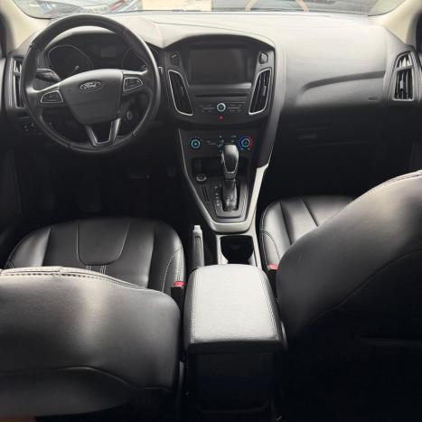 FORD Focus Sedan 2.0 16V 4P FLEX SE POWERSHIFT AUTOM�TICO, Foto 5