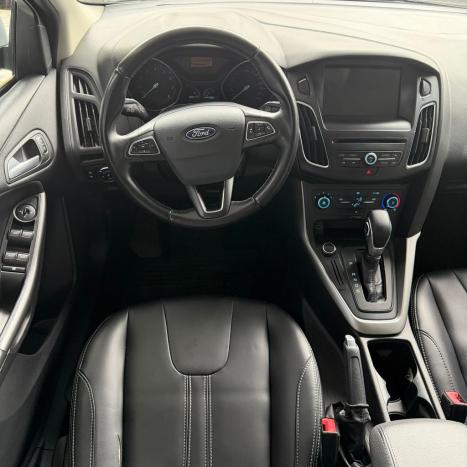 FORD Focus Sedan 2.0 16V 4P FLEX SE POWERSHIFT AUTOM�TICO, Foto 6