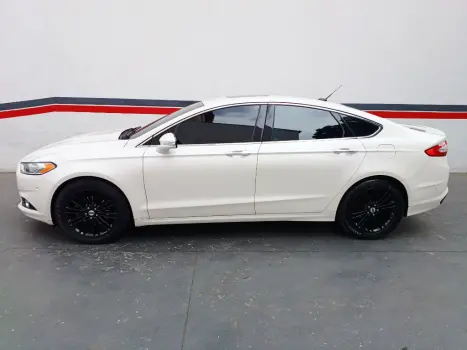 FORD Fusion 2.0 16V 4P ECOBOOST TURBO TITANIUM AWD AUTOMÁTICO, Foto 8 FORD Fusion 2.0 16V 4P ECOBOOST TURBO TITANIUM AWD AUTOMÁTICO, Foto 8