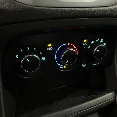 FORD Ka Hatch 1.0 12V 4P FLEX TI-VCT SE PLUS, Foto 13