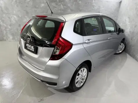 FORD Ka + Sedan 1.5 12V 4P FLEX TI-VCT SE AUTOMTICO, Foto 16