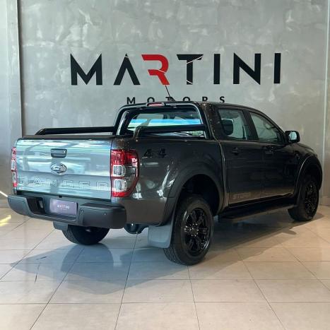 FORD Ranger 3.2 20V CABINE DUPLA 4X4 STORM TURBO DIESEL AUTOMTICO, Foto 4